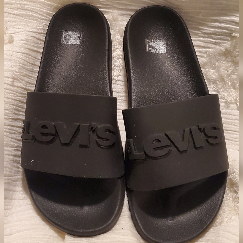 Levi's Black Slide Sandals
